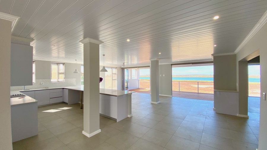 3 Bedroom Property for Sale in Port Owen Western Cape